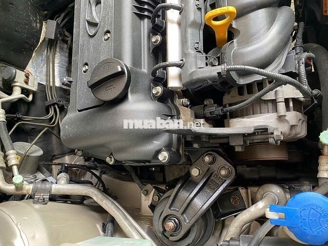 Hyundai i20 2011 Số tự động Vàng cát
