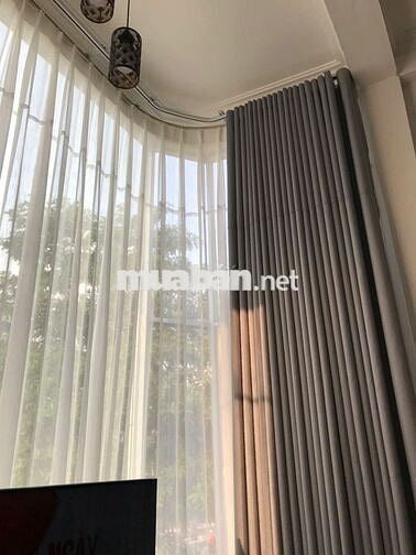 Cho thuê cửa hàng tầng 2 Mặt phố Trần Khát Chân