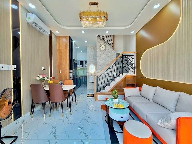 Cô Bảy bán nhà 38m2 đường Nguyên Hồng,Gò Vấp.Gần chung cư CT Plaza