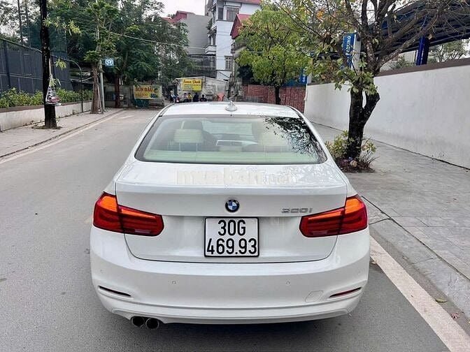BMW 320i 2016 Trắng 139000 km