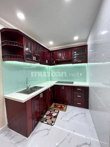 Ngộp! Giảm 200tr nhà hẻm 4m Phùng Văn Cung, PN giá 3tỷ850/46,5m2. SHR