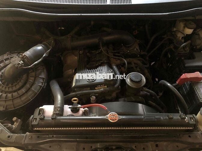 Toyota Innova 2008 đen 8 chỗ