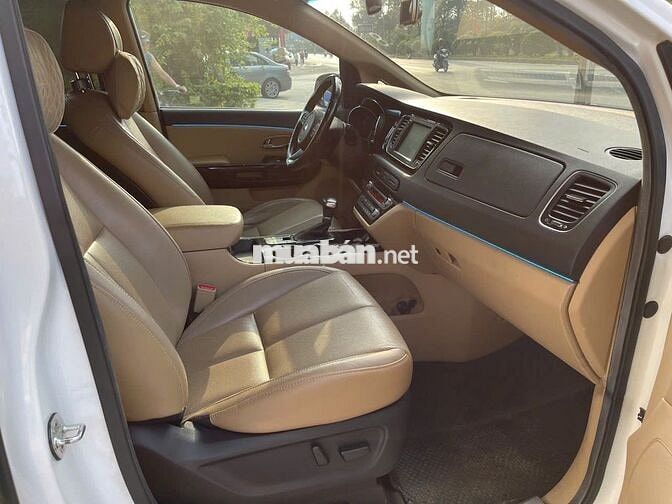 Kia Sedona 2018 2.2DATH 7 chỗ Tự động Trắng