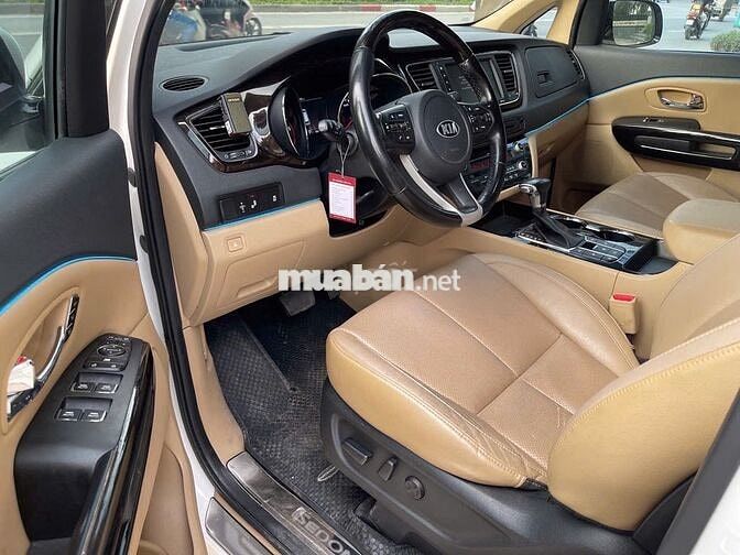 Kia Sedona 2018 2.2DATH 7 chỗ Tự động Trắng