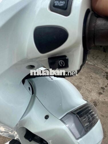 Honda Lead Trắng 1776 km