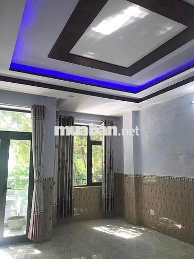 CHO THUÊ NHÀ 3 TẦNG MẶT TIỀN HỒ TÙNG MẬU - GẦN BIỂN NGUYỄN TẤT THÀNH
