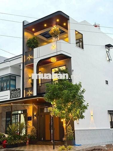SIÊU PHẨM NHÀ ĐẸP 3 TẦNG KHU HỒNG LOAN CẦN THƠ