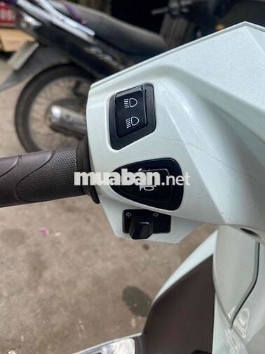 Honda Lead Trắng 1776 km