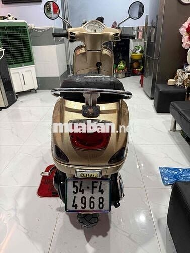 Bán Chiếc xe Vespa 125 Chính Chủ
