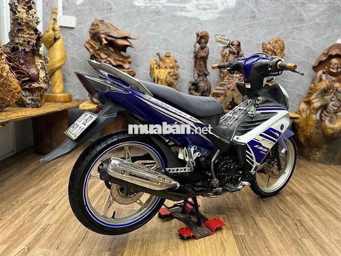 Exciter 135 dàn áo liền lạc cứng cáp, máy bao khoe