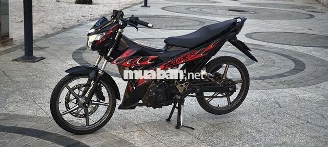 Suzuki Raider đang đi ecu relleo lòng ycs 