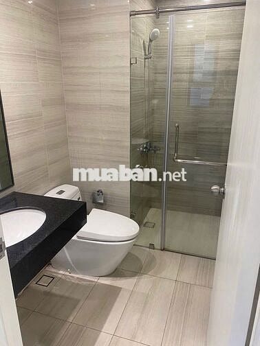 Cho Thuê CH 1PN1WC 58m² Có Sẵn Rèm Giá 5,5 Triệu Emerald Golf View