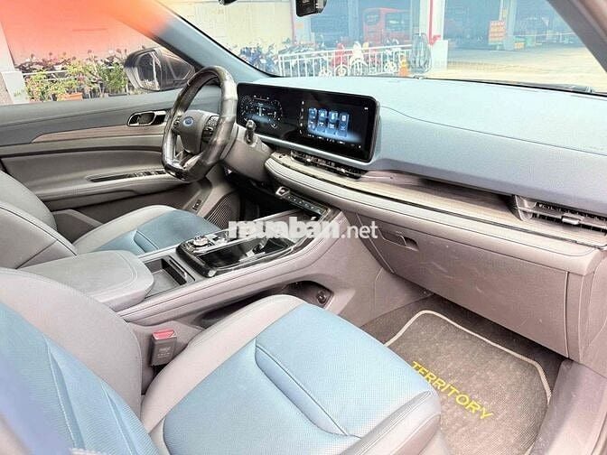 Territory Titanium X 2023 cá nhân sủ dụng