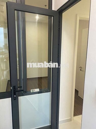  Cho Thuê CH 1PN1WC 58m² Có Sẵn Rèm Giá 5,5 Triệu Emerald Golf View