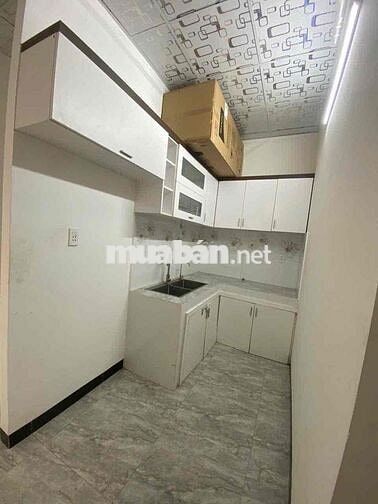 Nhà mới 3pn 3 máy lạnh MT Tô Vĩnh Diện