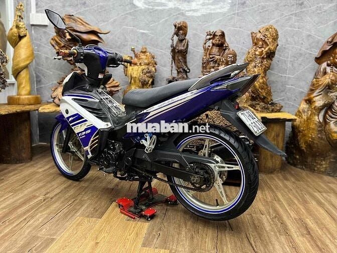 Exciter 135 dàn áo liền lạc cứng cáp, máy bao khoe