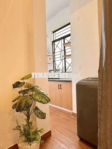Duplex rộng tách bếp ban công , máy giặt riêng , sát cv Lê Thị Riêng