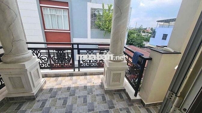 NHÀ HẺM XE TẢI 1T3L 4PN ĐƯỜNG 11 TRƯỜNG THỌ THỦ ĐỨC
