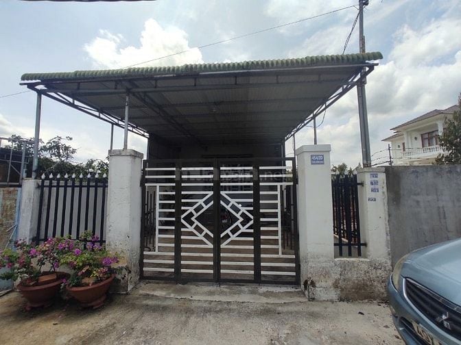 NHÀ ĐẸP SÂN VƯỜN RỘNG RÃI – HẺM Ô TÔ 5M TRẦN HÙNG ĐẠO, P. LỘC SƠN, TP.