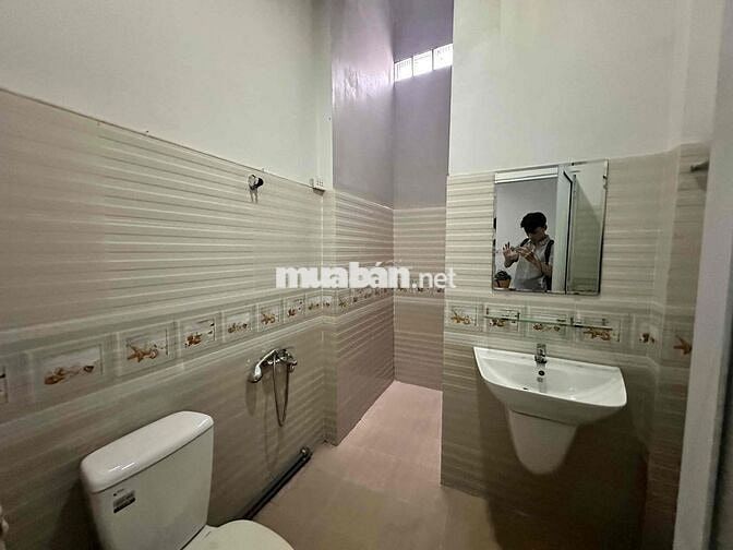 CHO THUÊ MBKD MẶT TIỀN Đ. TÔN THẤT THUYẾT - QUẬN 4, DÂN CƯ ĐÔNG ĐÚC