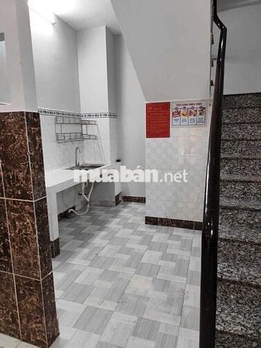 CHO THUÊ NHÀ HẺM TRẦN NHÂN TÔN Q10