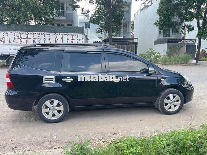 NISSAN LIVINA 2010 SIÊU HIẾM