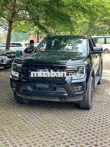 2026 Ford Ranger Wildtrak 3.0 V6 máy dầu Hót