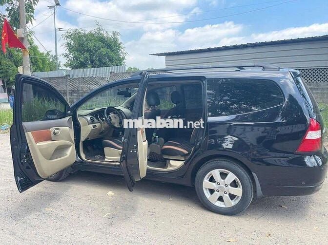 NISSAN LIVINA 2010 SIÊU HIẾM