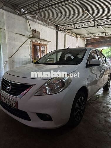 Nissan Sunny XL Trắng 5 chỗ Xe gia đình
