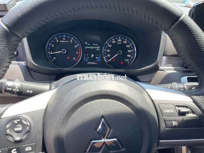 Mitsubishi Xpander AT Premium 2024 Trắng 75000 km