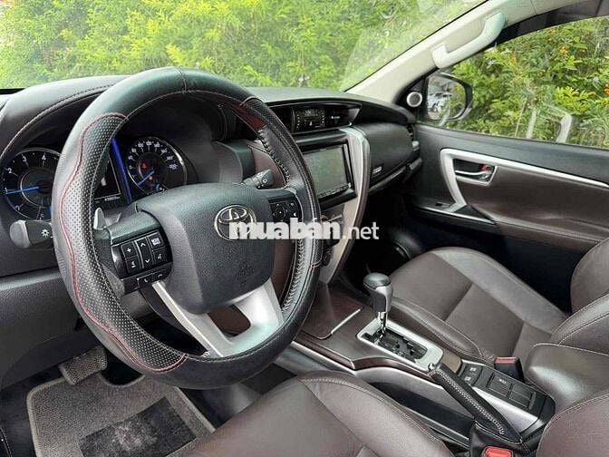 Toyota Fortuner 2018 2.4L 4x2 AT Trắng