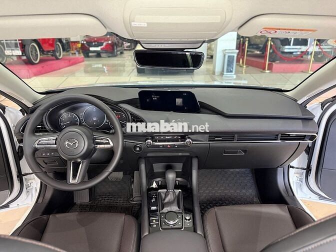 MAZDA 3 LUXURY 2026 MỚI ĐĂNG KÝ 150KM NHƯ XE HÃNG