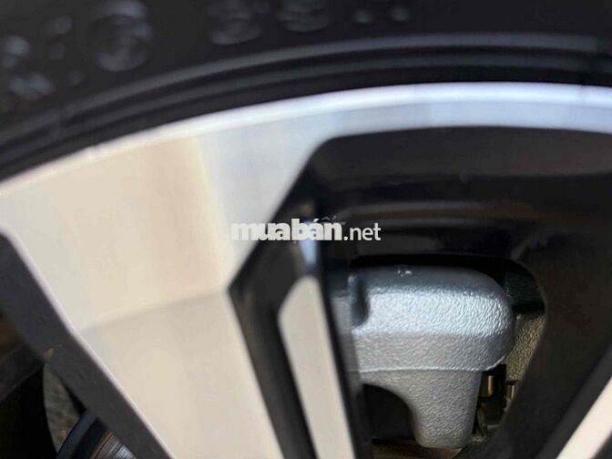 Toyota Veloz Cross 2024 Số tự động 30000 km Bạc