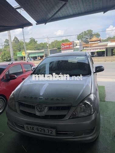 Toyota Innova 7 chỗ Bạc