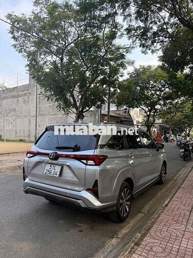 Toyota Veloz Cross 2024 Số tự động 30000 km Bạc