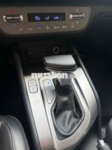 Hyundai Stargazer Premium 2023 Trắng 80000 km