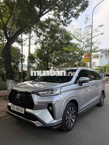 Toyota Veloz Cross 2024 Số tự động 30000 km Bạc