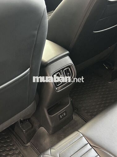 Kia Sonet SUV Trắng 5 chỗ