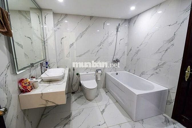 Cho thuê Biệt thự 280m2 Số 8 C4Ciputra, Phường Phú Thượng, Hà Nội