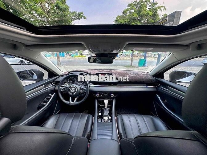 Mazda 6 2023 2.0 Premium Trắng Tự động 6 cấp
