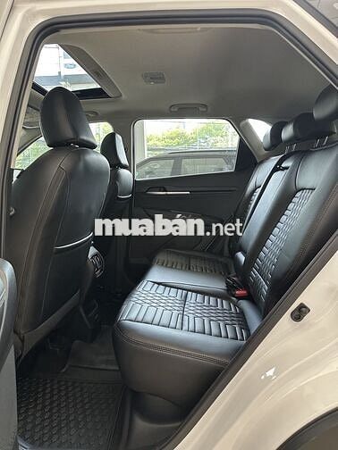 Kia Sonet SUV Trắng 5 chỗ
