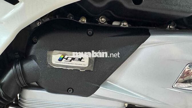 Piaggio Vespa Super GTS S150 2022 Trắng