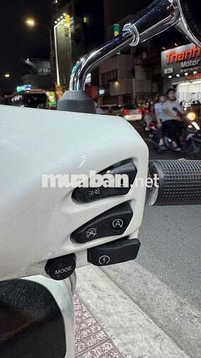 Piaggio Vespa Super GTS S150 2022 Trắng
