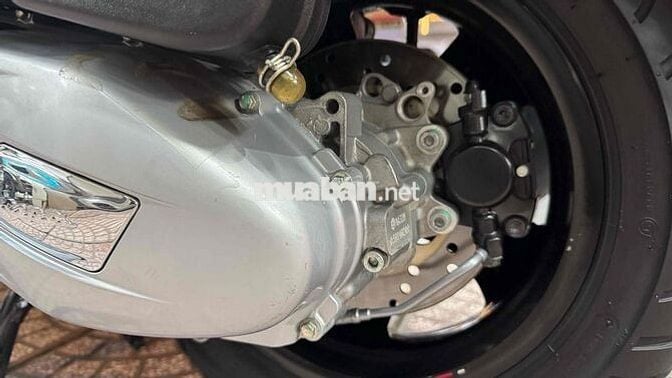 Piaggio Vespa Super GTS S150 2022 Trắng