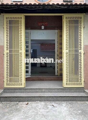 Cho thuê nhà hẻm 4m Võ Văn Kiệt Q6