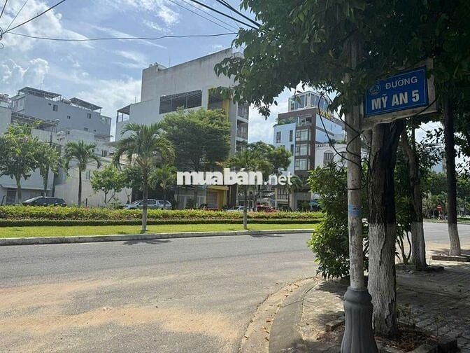 chủ cần bán gấp lô góc hòa minh Nguyễn tất Thành 