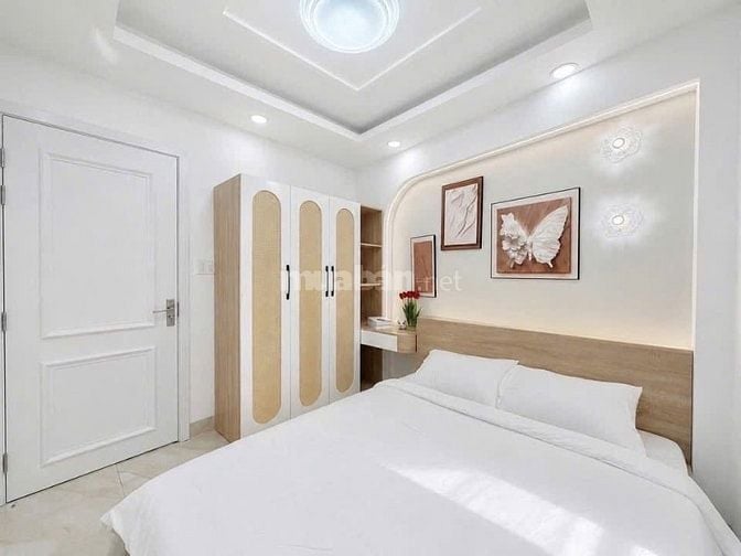 Nhà ở ngay Lương Hữu Khánh – Gần trường học, chợ, BV – pháp lý rõ ràng
