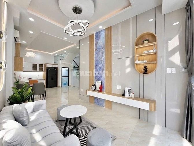 Nhà ở ngay Lương Hữu Khánh – Gần trường học, chợ, BV – pháp lý rõ ràng