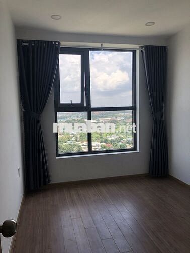 Bán căn góc 2 view Bcons Bee diện tích 61m2 sổ hồng riêng, giá 2.39t