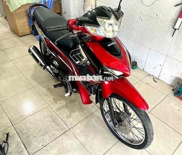 Wave RSX 2011 chất xe rin còn rất là đẹp !